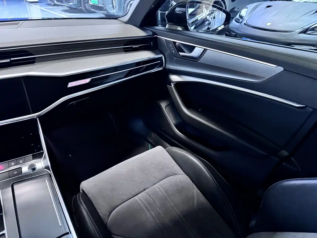 Audi A6L 2022 45 TFSI quattro premium dynamic model купить на сайте DeffCars