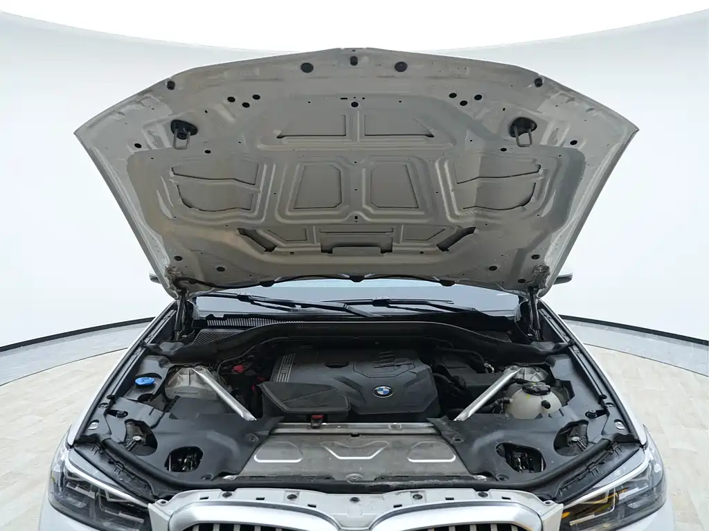 BMW X3 2022 facelift xDrive25i M sports package купить на сайте DeffCars