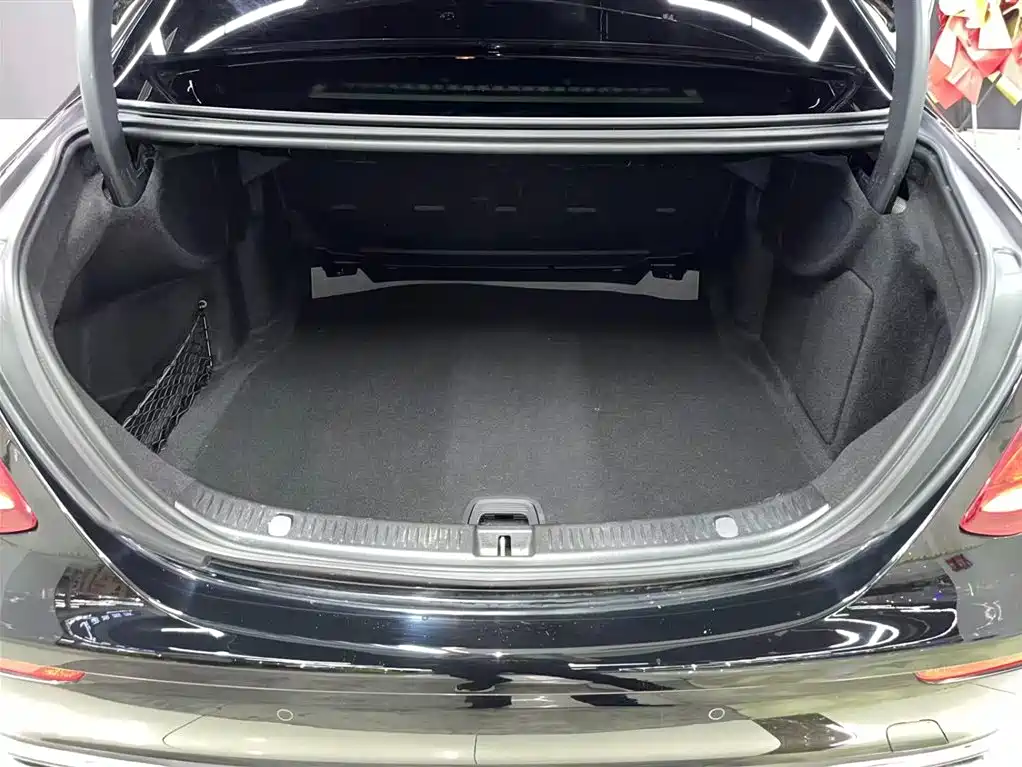 Mercedes-Benz E-Class 2019 facelift E 300 L fashionable model купить на сайте DeffCars