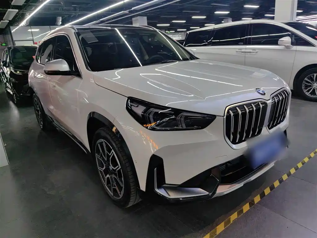 BMW X1 2023 sDrive25Li X Design Package купить на сайте DeffCars