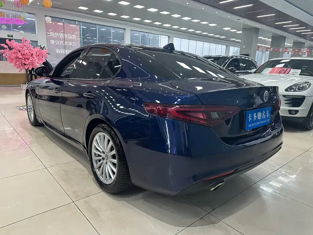 Giulia Juliet 2017 2.0T 200HP Elite Edition купить на сайте DeffCars