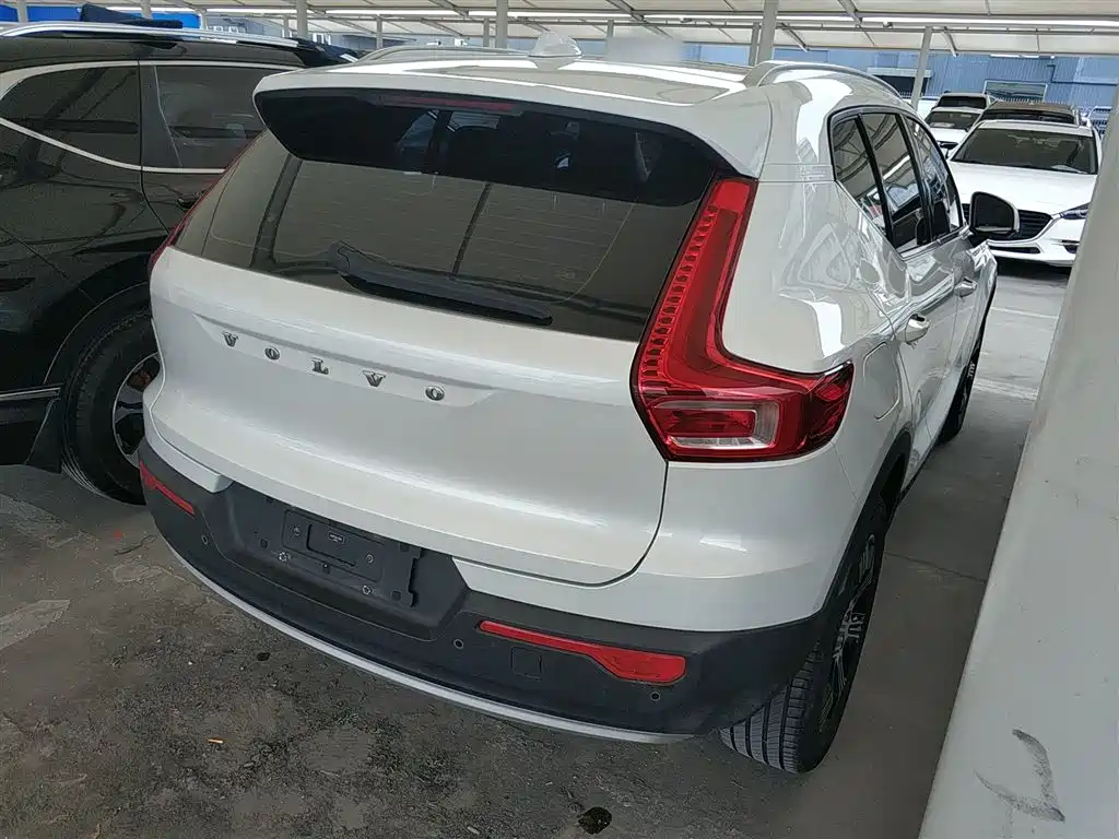 Volvo XC40 2020 T3 Zhiyuan Luxury Edition купить на сайте DeffCars