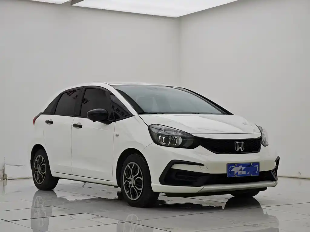 Fit 2021 1.5L CVT tide version купить на сайте DeffCars