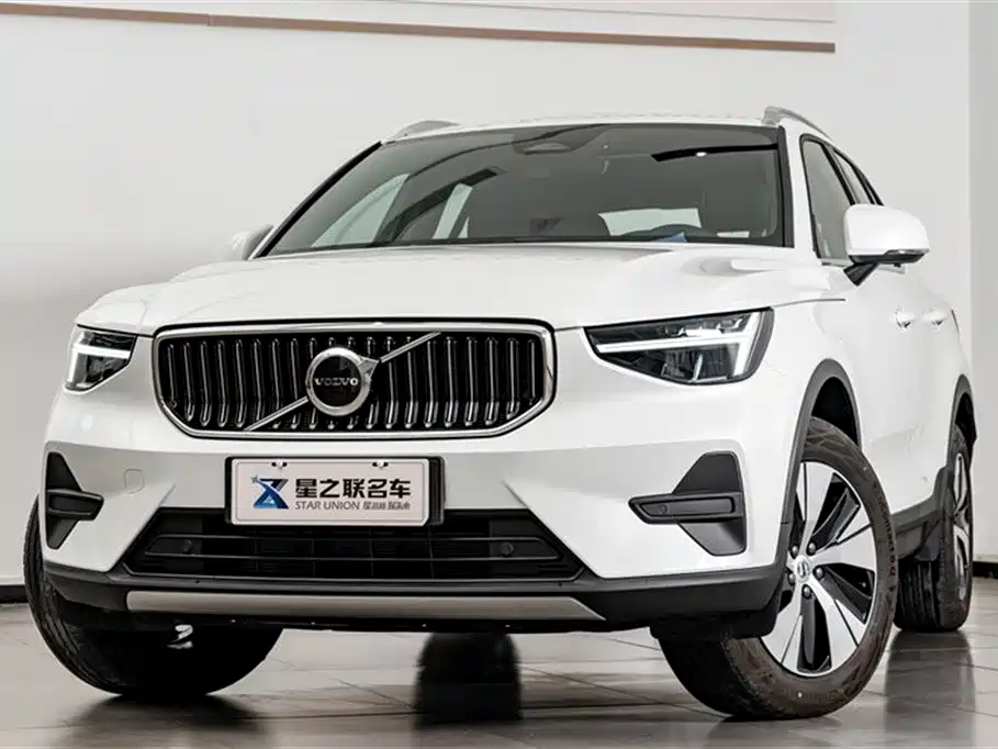 Volvo XC40 2025 B3 Zhiyuan Luxury Edition купить на сайте DeffCars