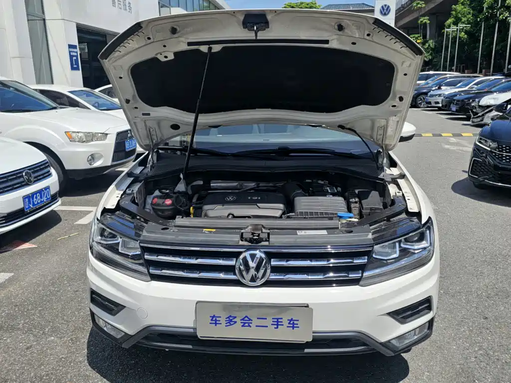 Tiguan L 2017 330TSI automatic two-wheel drive luxury version купить на сайте DeffCars
