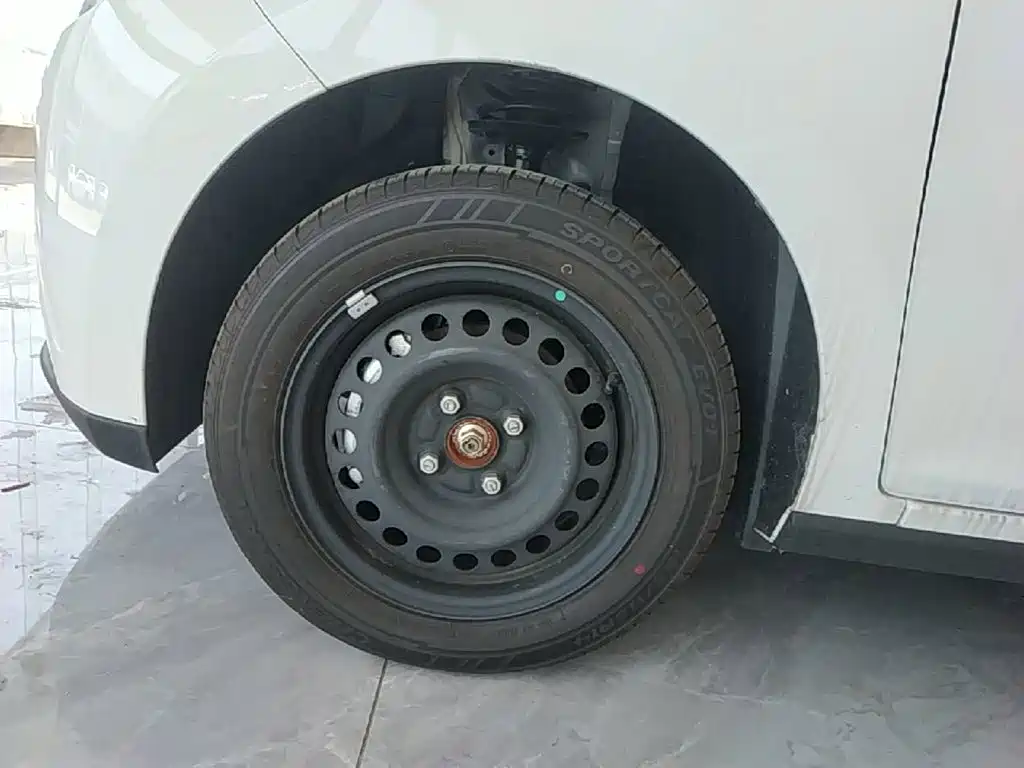 Yizhi EV2 2026 PLUS+ Comfort Model купить на сайте DeffCars