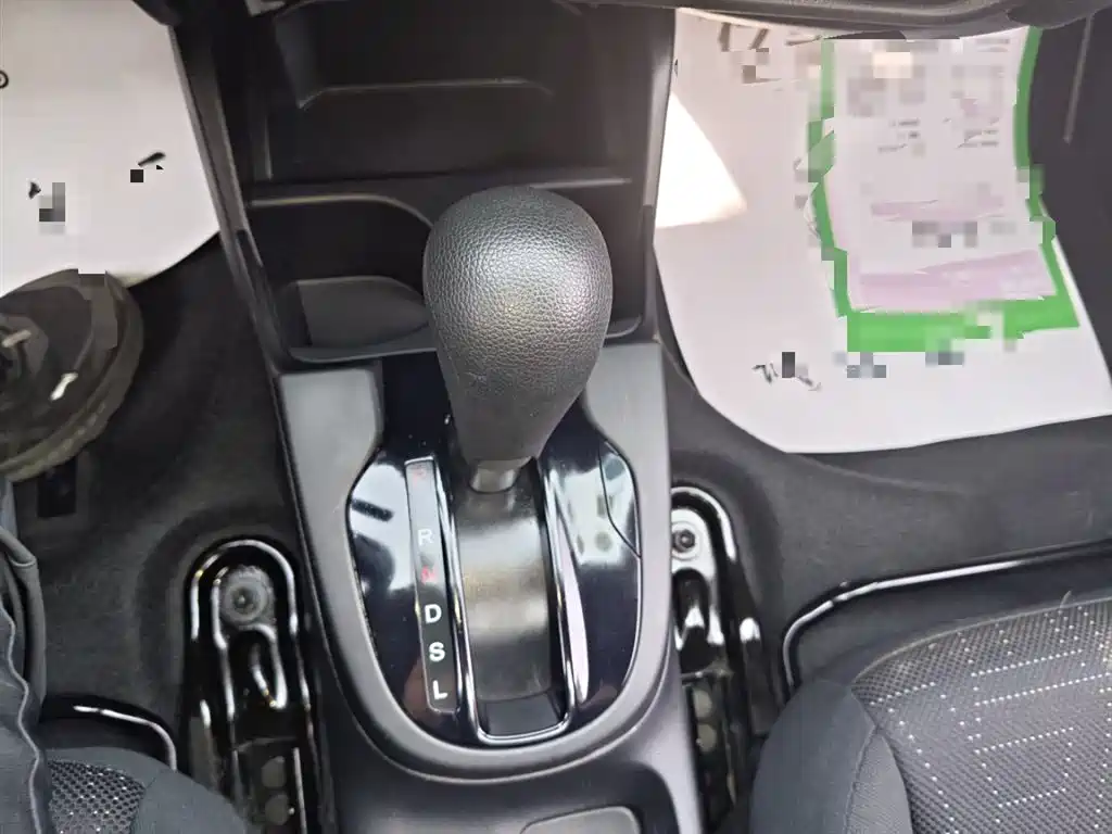 Fit 2018 1.5L CVT Comfort Sunroof Edition купить на сайте DeffCars