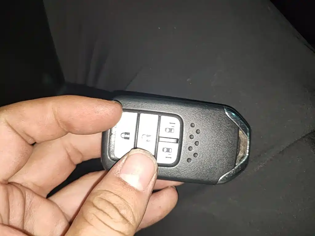 Alison 2019 2.0L Hybrid Deluxe Edition купить на сайте DeffCars