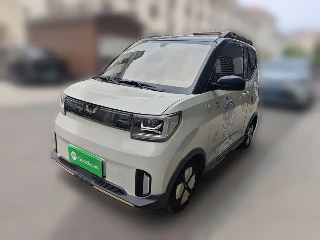 Hongguang MINIEV 2022 GAMEBOY 200km gaming model lithium iron phosphate купить на сайте DeffCars