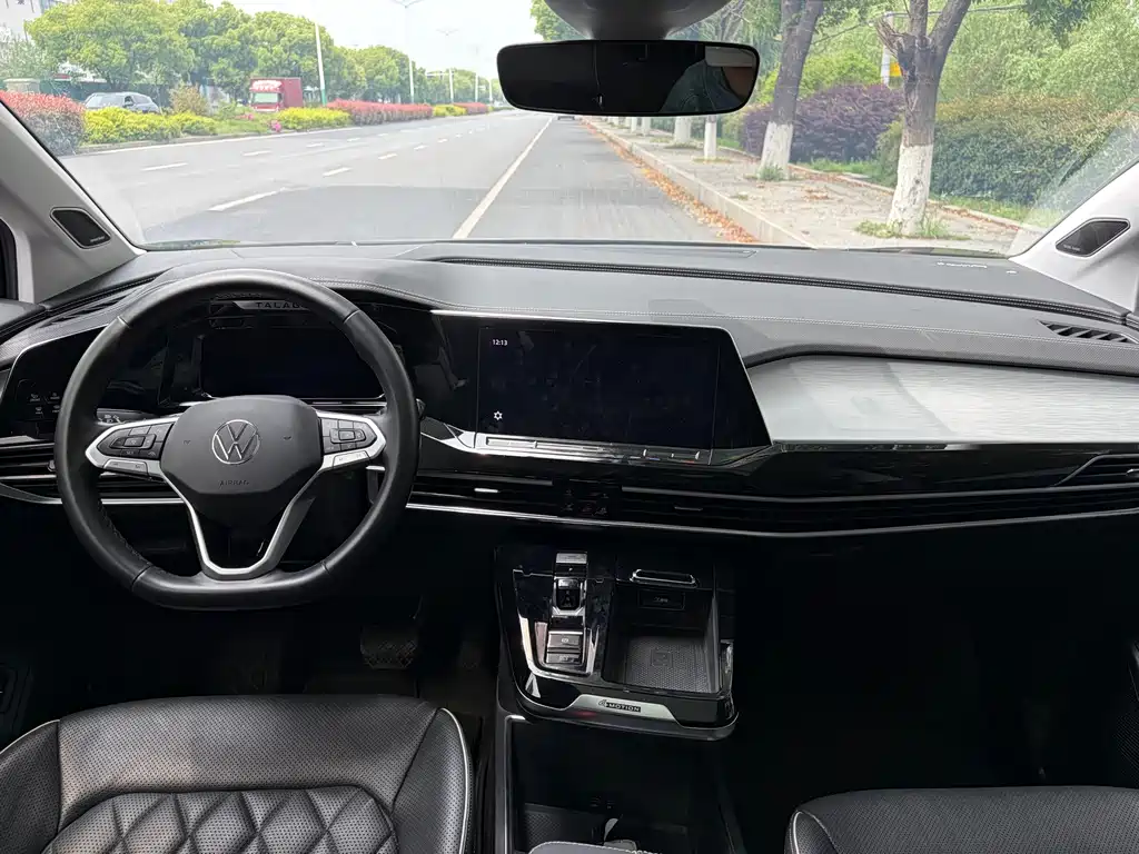 Lanjing 2022 530TSI four-wheel drive flagship Shengjing Edition Pro 6 seats купить на сайте DeffCars