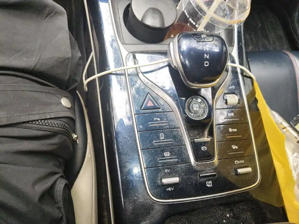 Qin PLUS 2021 DM-i 55KM flagship model купить на сайте DeffCars
