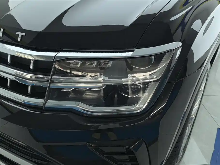 Touron 2022 530 V6 four-wheel drive flagship version купить на сайте DeffCars