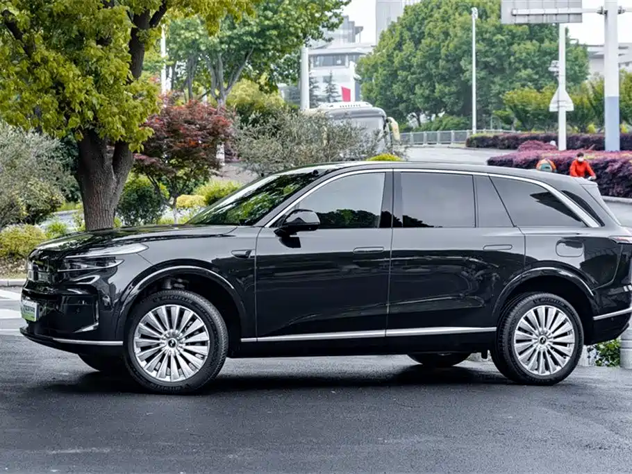 Ledo L90 2025 Ultra six-seater version купить на сайте DeffCars