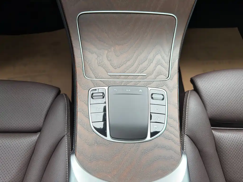 Mercedes-Benz GLC 2020 facelift GLC 300 L 4MATIC dynamic купить на сайте DeffCars
