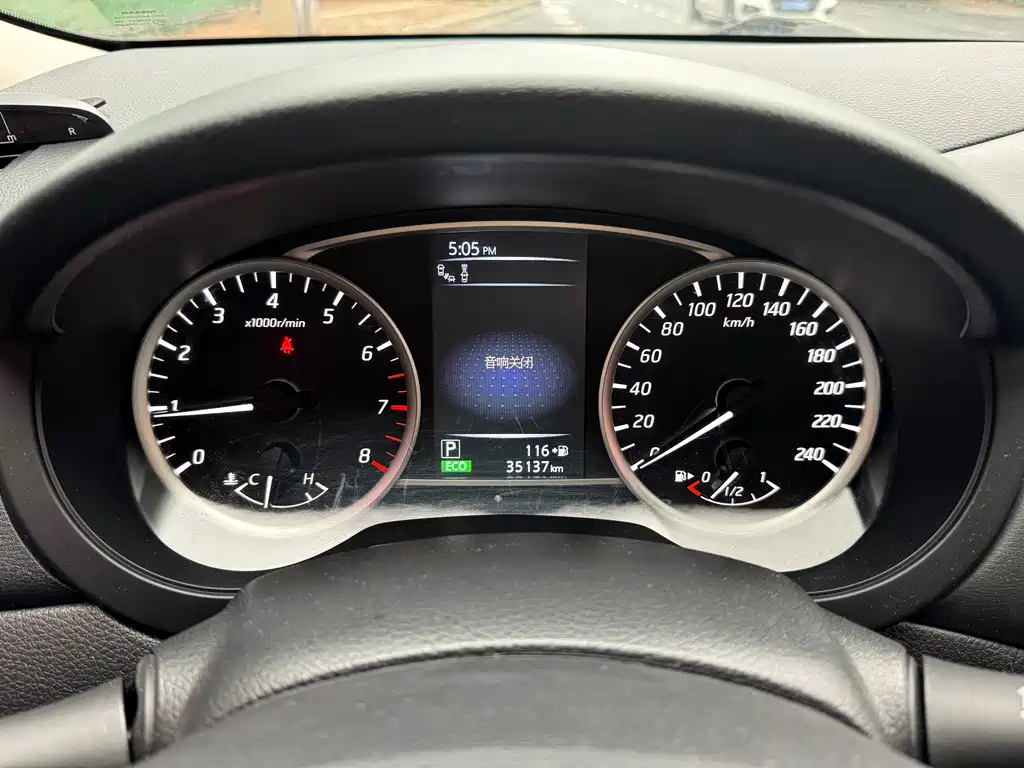Tiida 2016 1.6L CVT Smart Travel Edition купить на сайте DeffCars