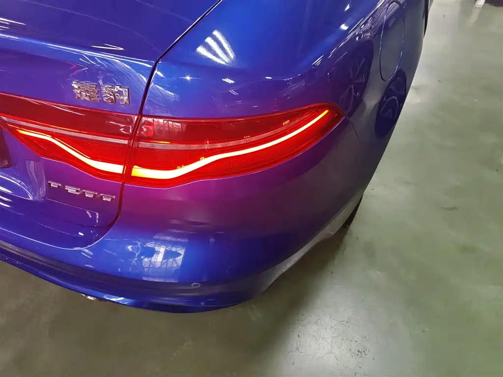 Jaguar XEL 2020 2.0T 200PS R-DYNAMIC Youth Sports Edition купить на сайте DeffCars
