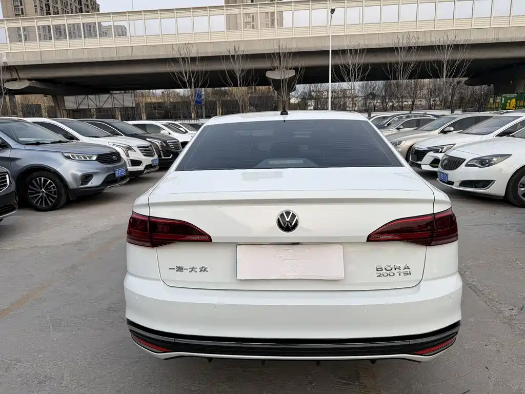 Bora 2023 200TSI DSG Changxing Edition купить на сайте DeffCars