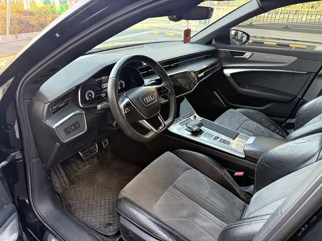 Audi A6L 2019 40 TFSI luxury and dynamic model купить на сайте DeffCars