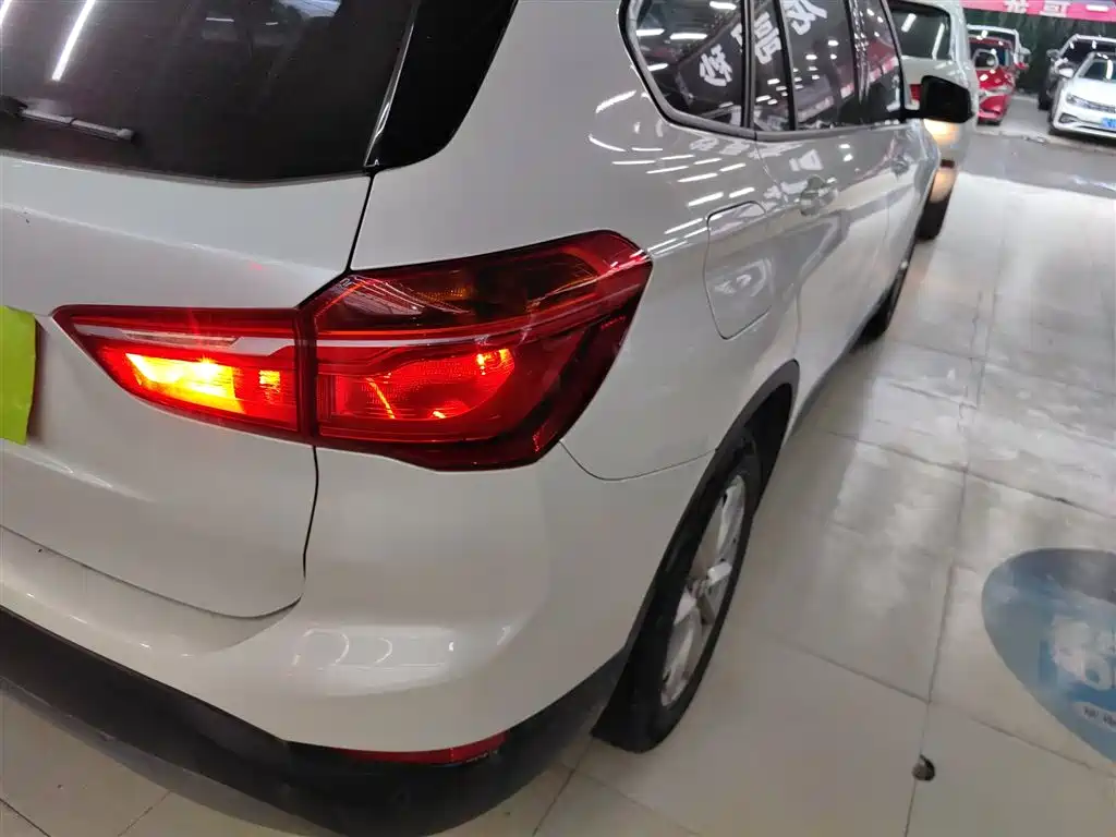 BMW X1 2019 sDrive18Li Fashion Model купить на сайте DeffCars