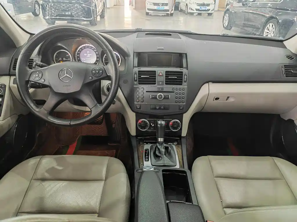 Mercedes-Benz C-Class 2010 C 200K Fashion Model купить на сайте DeffCars