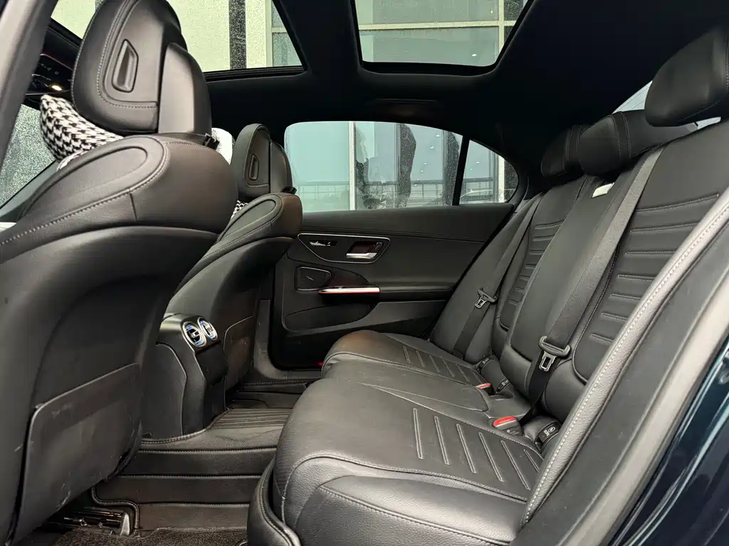 Mercedes-Benz C-Class 2023 Modification 2 C 260 L Sports Edition купить на сайте DeffCars