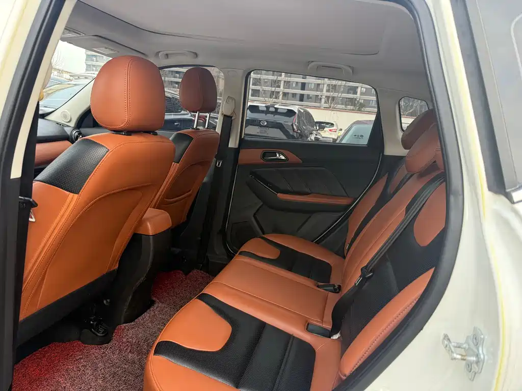 Saab X35 2016 1.5L automatic luxury version купить на сайте DeffCars
