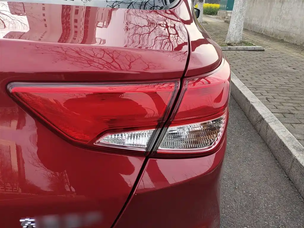 Bluebird 2019 1.6L CVT Cool Edition National VI купить на сайте DeffCars