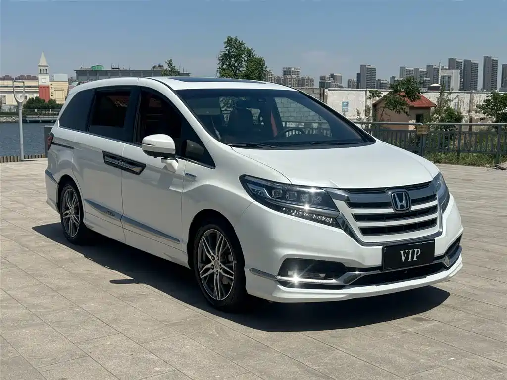 Alison 2019 2.0L Hybrid Deluxe Edition купить на сайте DeffCars