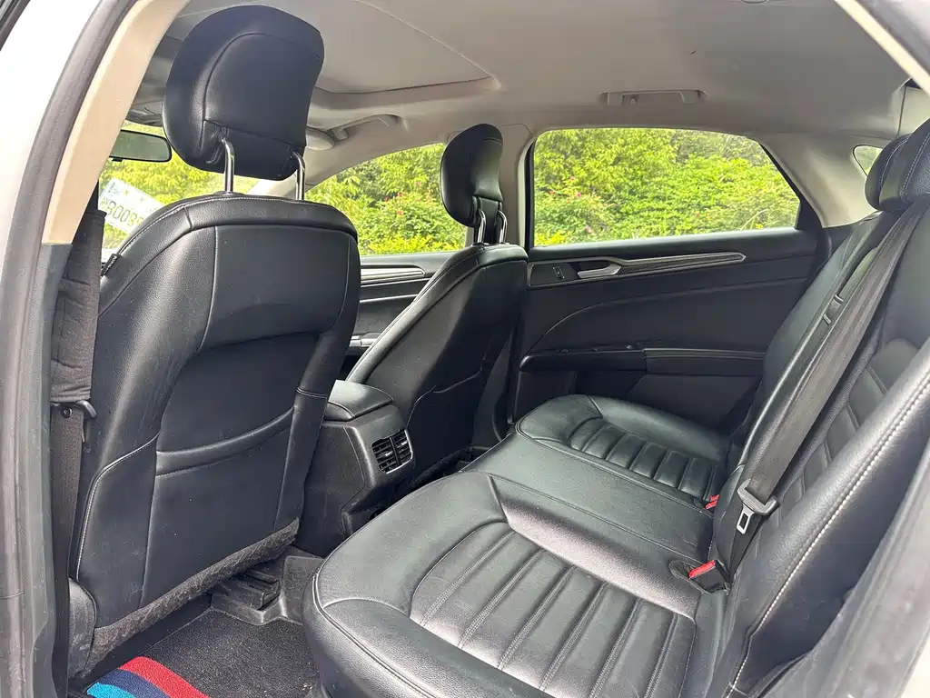 Mondeo 2018 EcoBoost 200 Fashion Model купить на сайте DeffCars