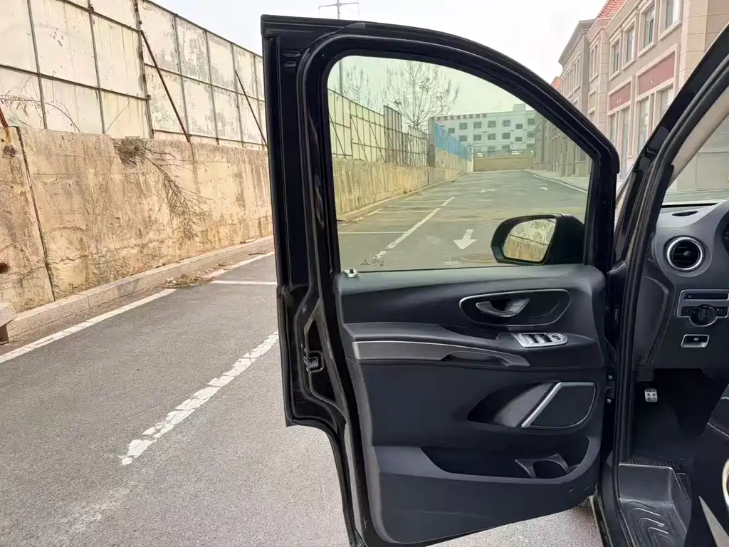 Vito 2016 2.0T Elite Edition купить на сайте DeffCars