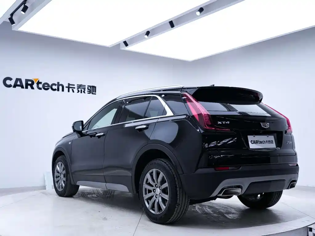 Cadillac XT4 2023 28T two-wheel drive luxury model купить на сайте DeffCars