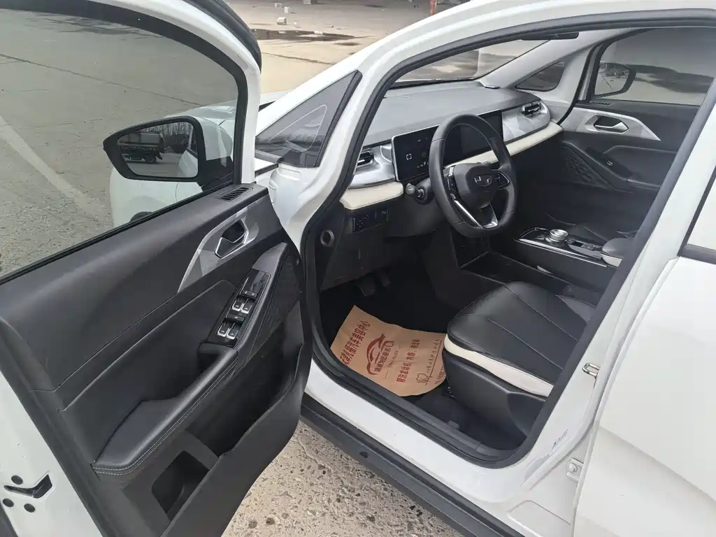 Geely Geometry E Firefly 2023 model 320KM handsome tiger 5 seats купить на сайте DeffCars