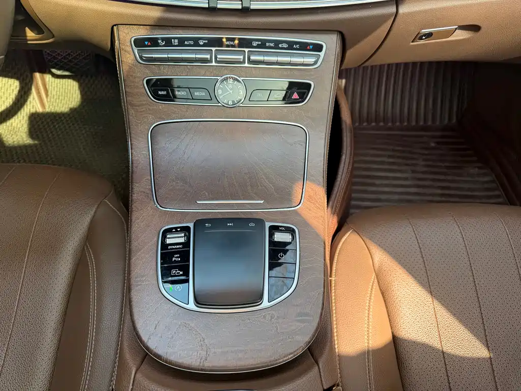 Mercedes-Benz E-Class 2019 E 300 L Fashion купить на сайте DeffCars