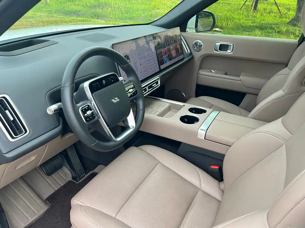 Ideal L8 2025 Ultra smart refresh version купить на сайте DeffCars