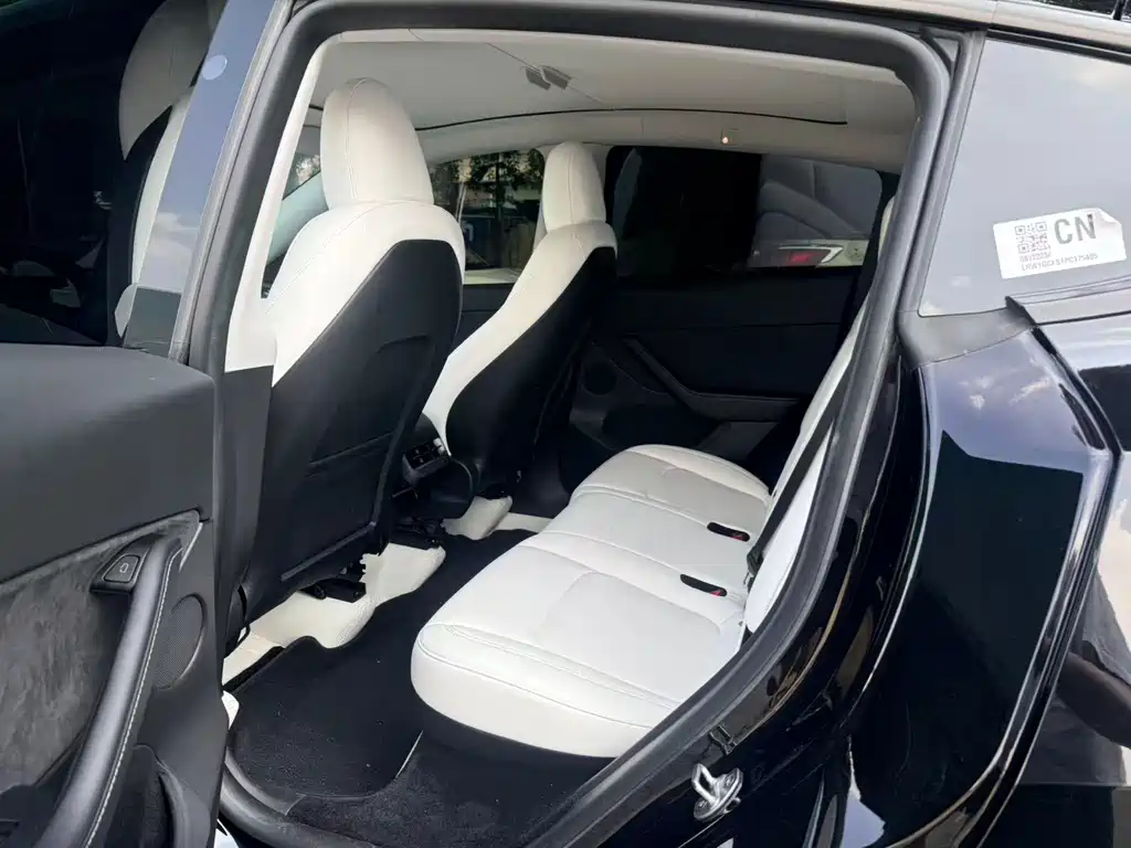 Model Y 2022 facelift rear-wheel drive version купить на сайте DeffCars