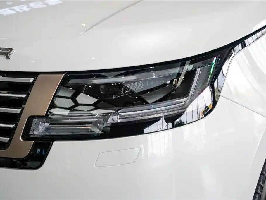 Range Rover 2023 4.4 V8 SV Honor Creation Extended Edition купить на сайте DeffCars