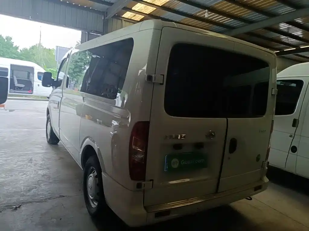 Xintu V80 2023 model 2.0T manual classic Aoyuntong short-axis ultra-low roof 7/8/9 seats купить на сайте DeffCars