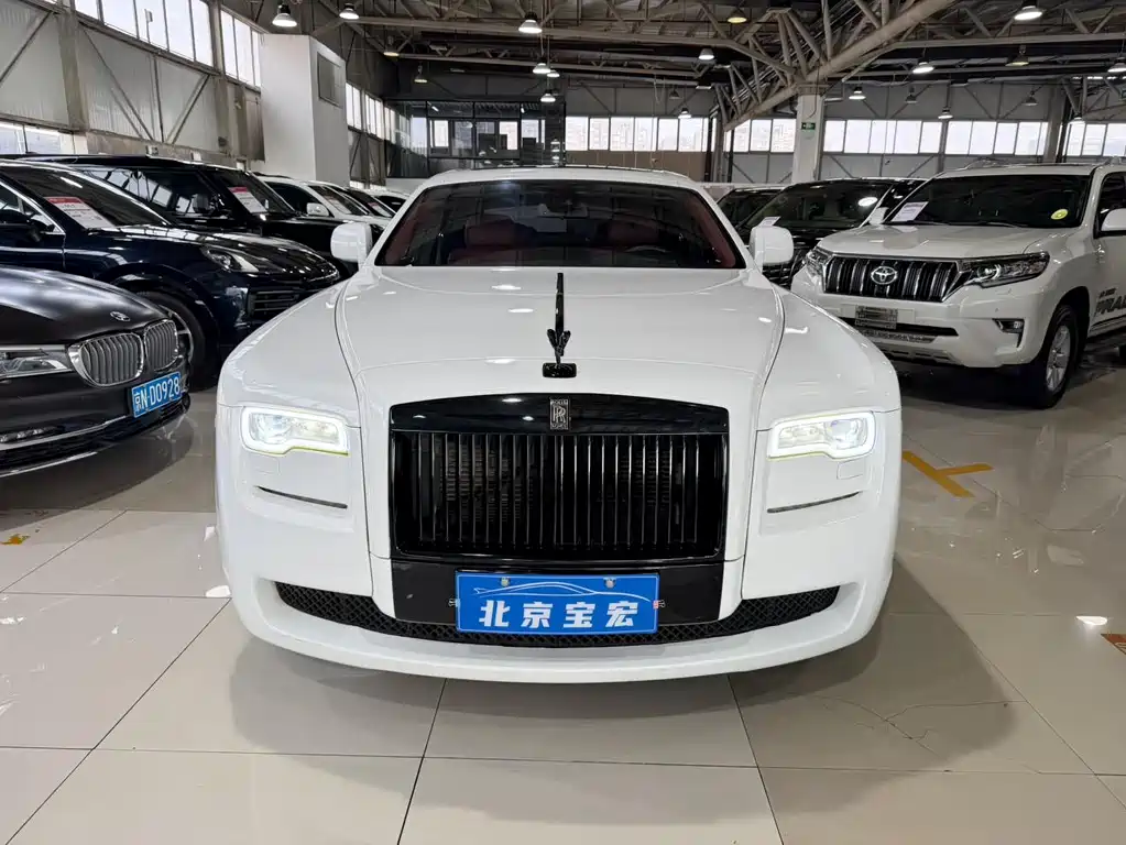 Ghost 2010 6.6T Standard Edition купить на сайте DeffCars