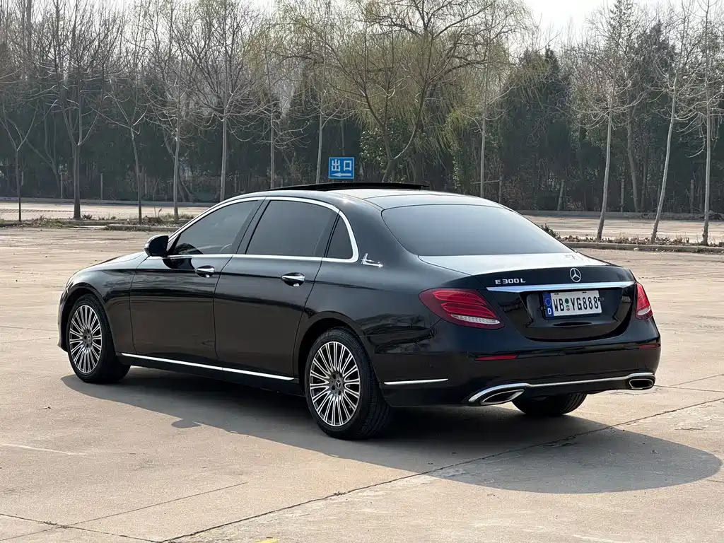 Mercedes-Benz E-Class 2019 E 300 L Fashion купить на сайте DeffCars