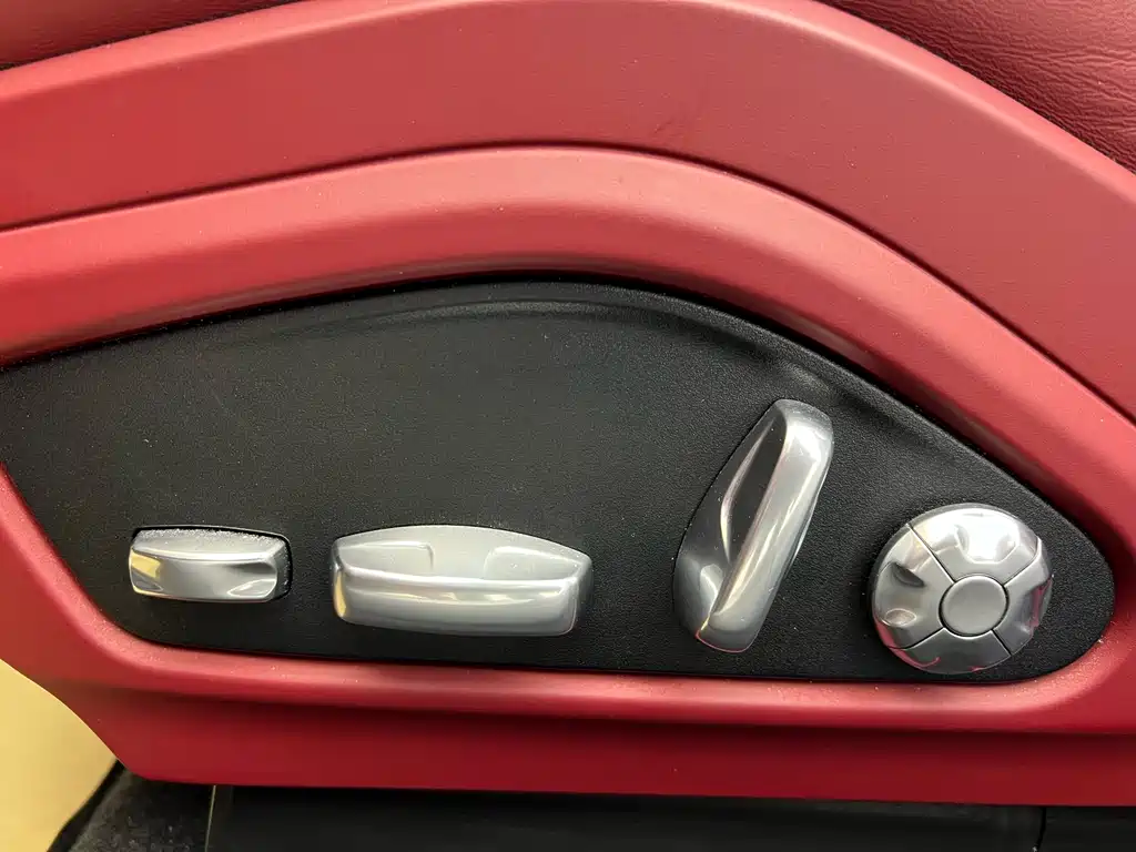 Panamera 2019 Panamera Executive Extended Edition 2.9T купить на сайте DeffCars