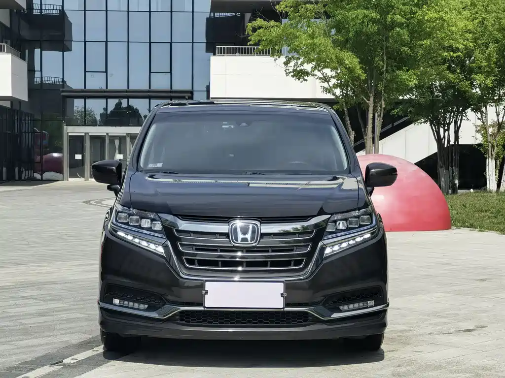 Alison 2019 2.0L Hybrid Deluxe Edition купить на сайте DeffCars