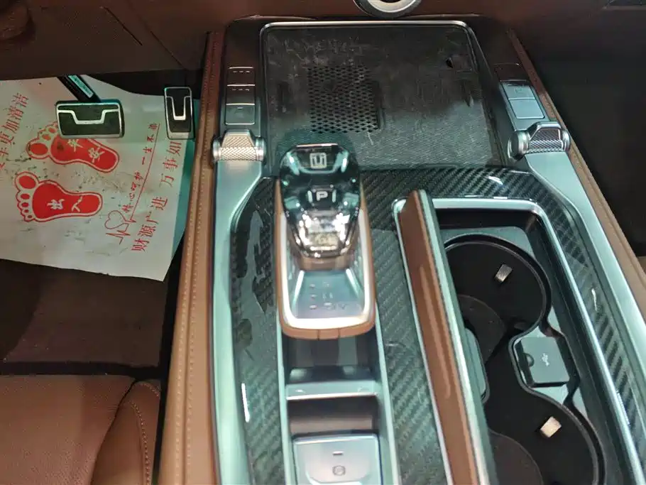 Tank 700 New Energy 2024 Hi4-T Extreme Edition купить на сайте DeffCars