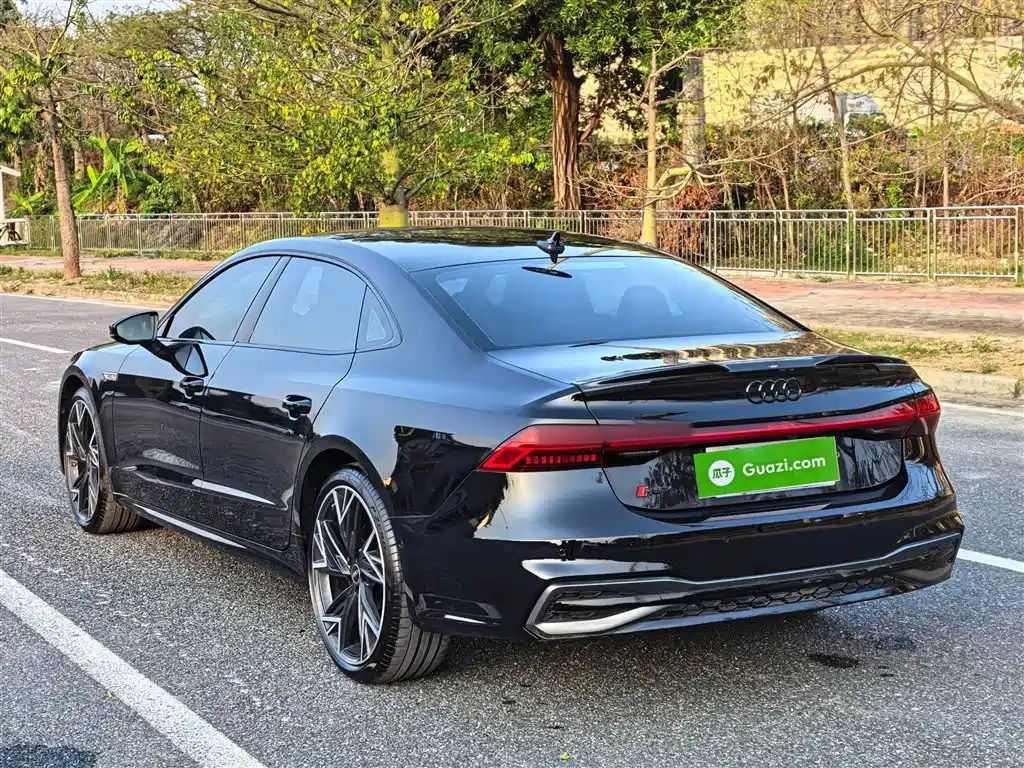 Audi A7L 2024 45 TFSI quattro Black Warrior Edition купить на сайте DeffCars