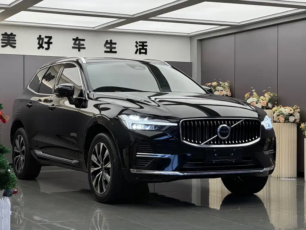 Volvo XC60 2025 B5 four-wheel drive Zhiyuan Sports Edition купить на сайте DeffCars