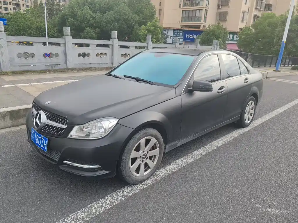 Mercedes-Benz C-Class 2013 C 180 CGI Classic купить на сайте DeffCars