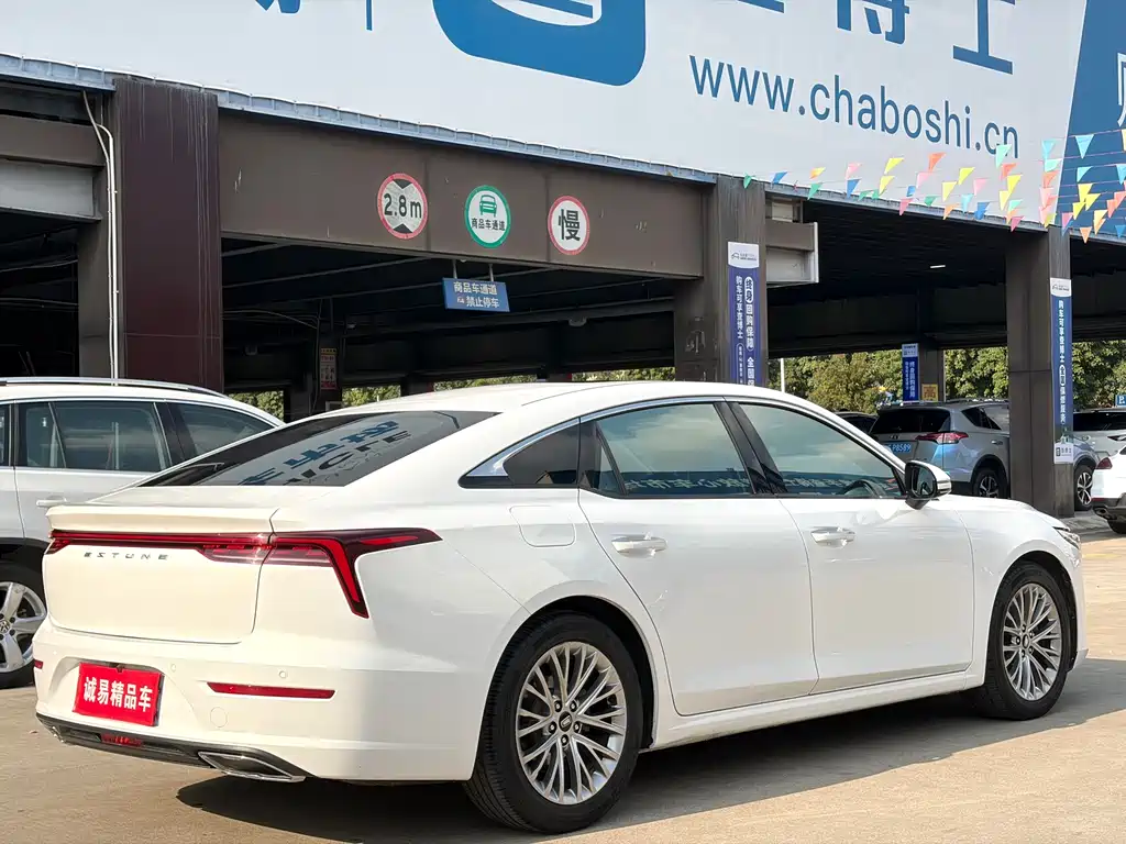 Pentium B70 2021 1.5T Automatic 15th Anniversary Edition купить на сайте DeffCars