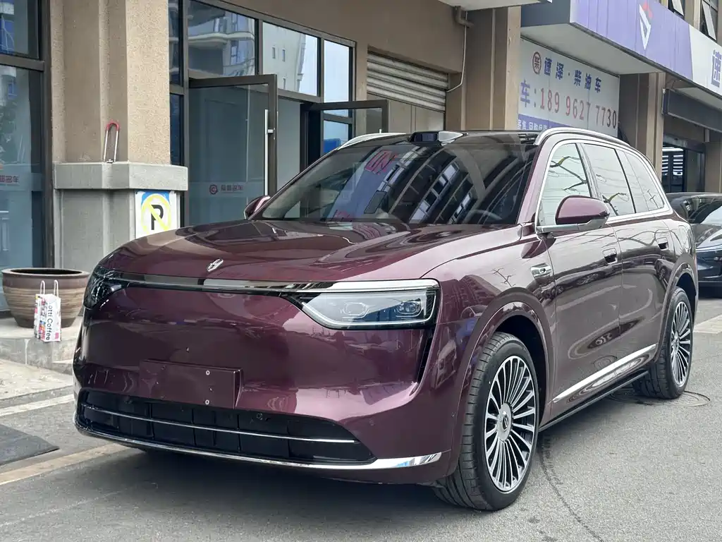 Wenjie M8 2025 extended range Ultra version 53.4kWh 5-seater version купить на сайте DeffCars