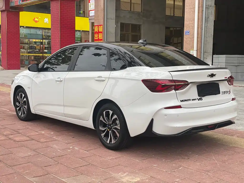Cruze 2019 RS 330T automatic version National VI купить на сайте DeffCars