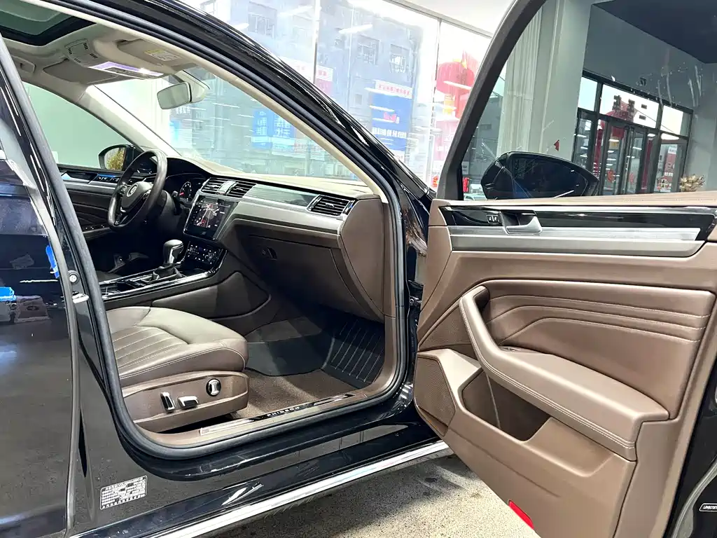 Huiang 2021 380TSI Deluxe Edition купить на сайте DeffCars