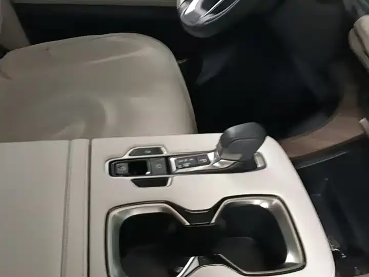 Lexus LM 2025 500h six-seater premium version купить на сайте DeffCars